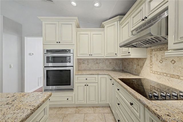 1154 E Triple Crown Loop, Hernando, FL 34442