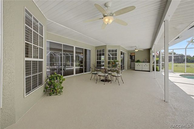 1154 E Triple Crown Loop, Hernando, FL 34442