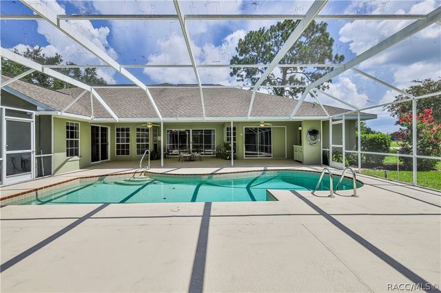 1154 E Triple Crown Loop, Hernando, FL 34442