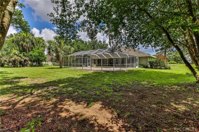 1154 E Triple Crown Loop, Hernando, FL 34442
