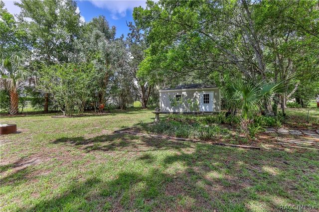 1154 E Triple Crown Loop, Hernando, FL 34442