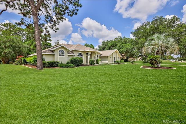 1154 E Triple Crown Loop, Hernando, FL 34442