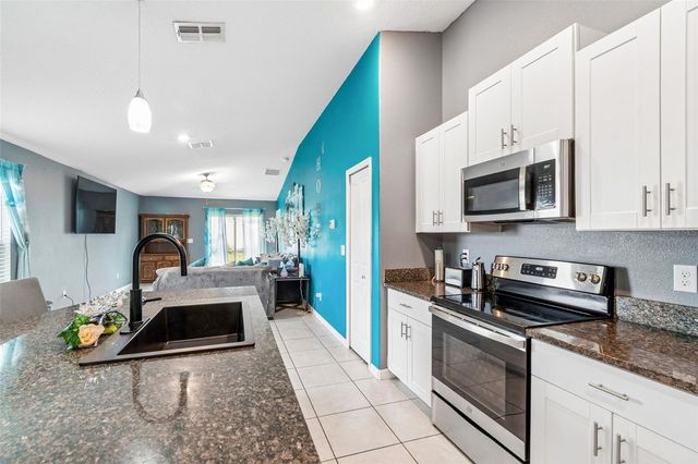 6065 SPRING CRAYFISH AVENUE, New Port Richey, FL 34653