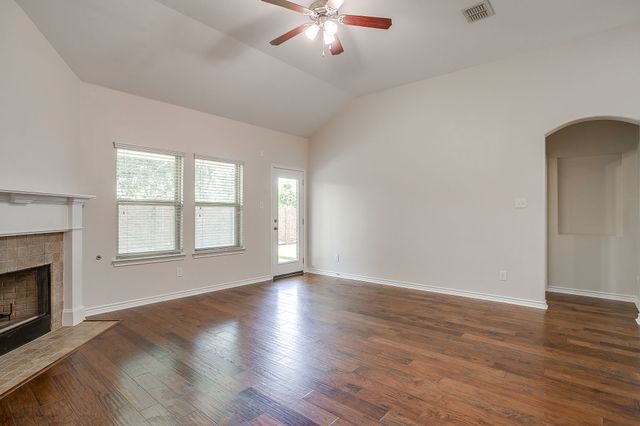 3801 Weatherstone Drive, Fort Worth, TX 76137