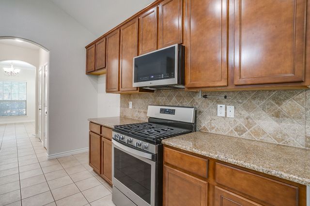 3801 Weatherstone Drive, Fort Worth, TX 76137
