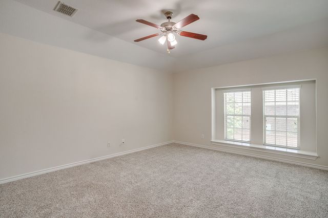 3801 Weatherstone Drive, Fort Worth, TX 76137