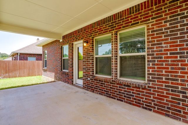 3801 Weatherstone Drive, Fort Worth, TX 76137
