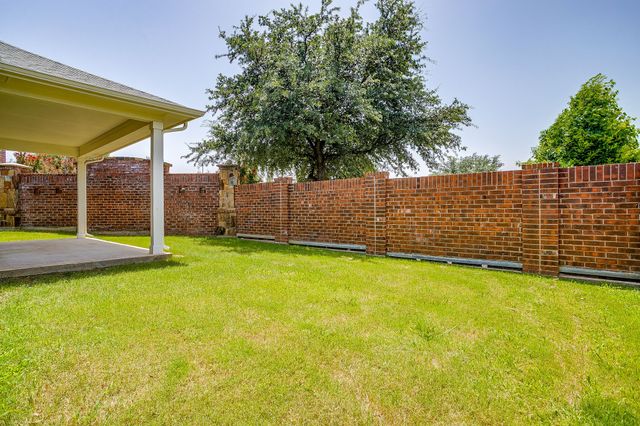 3801 Weatherstone Drive, Fort Worth, TX 76137
