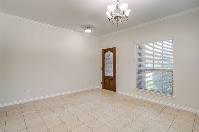 3801 Weatherstone Drive, Fort Worth, TX 76137