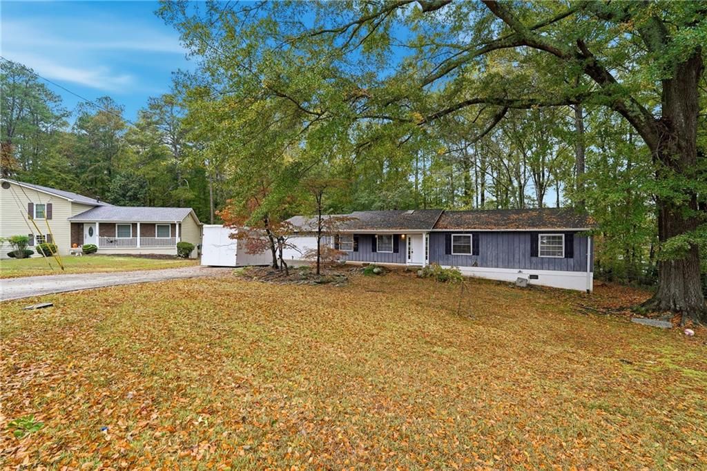 190 Crestwood Court, Alpharetta, GA 30009