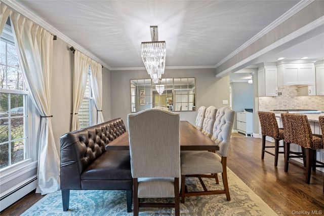 172 Burtis Lane, Syosset, NY 11791