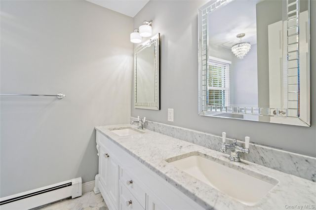 172 Burtis Lane, Syosset, NY 11791