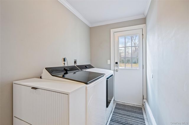 172 Burtis Lane, Syosset, NY 11791