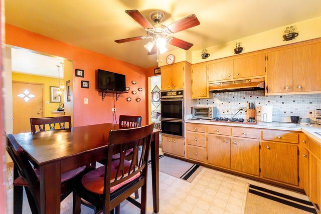 17044 Louis Avenue, South Holland, IL 60473