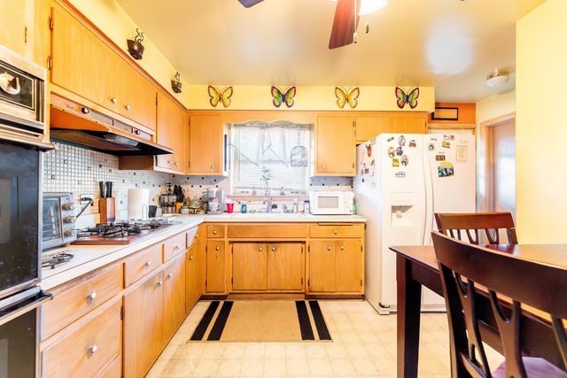 17044 Louis Avenue, South Holland, IL 60473