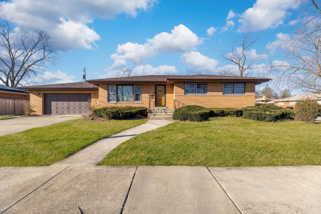 17044 Louis Avenue, South Holland, IL 60473