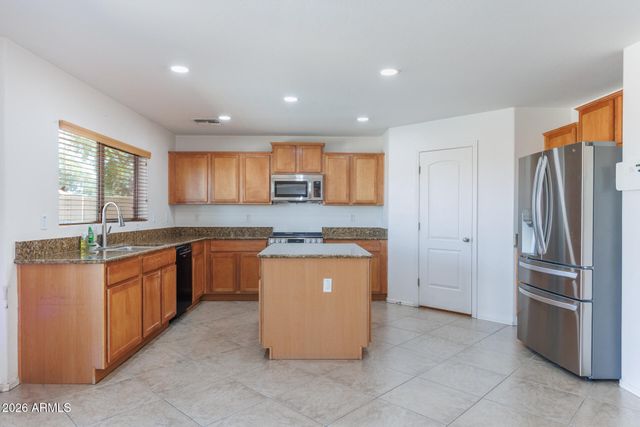 940 W ELIZABETH Way, Coolidge, AZ 85128