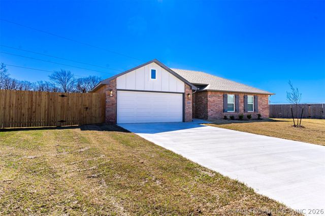 15027 S Poplar Place, Glenpool, OK 74033