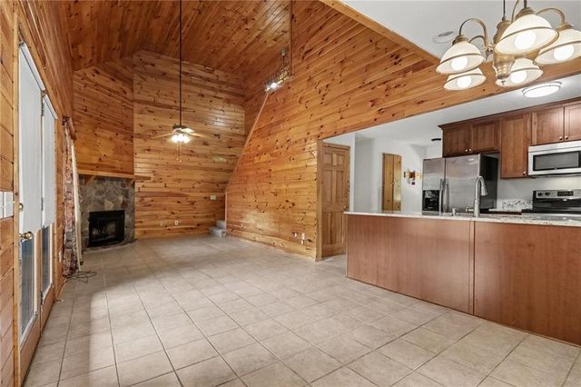 825 Satterfield Road, Cleveland, GA 30528