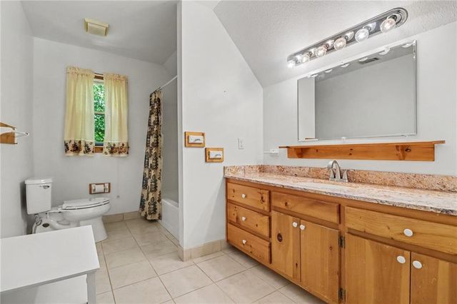 825 Satterfield Road, Cleveland, GA 30528