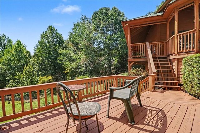 825 Satterfield Road, Cleveland, GA 30528