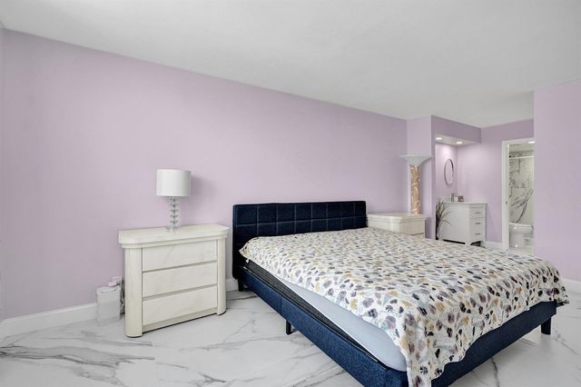 1010 S Ocean Boulevard 2009, Pompano Beach, FL 33062