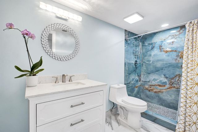 1010 S Ocean Boulevard 2009, Pompano Beach, FL 33062