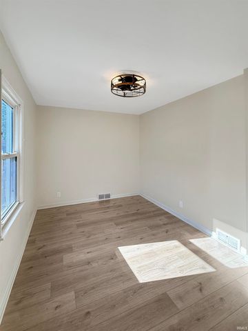 2127 E Eichel Avenue, Evansville, IN 47711