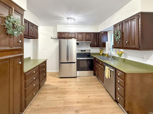 2127 E Eichel Avenue, Evansville, IN 47711
