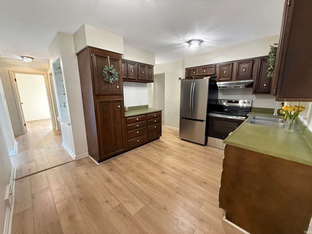 2127 E Eichel Avenue, Evansville, IN 47711