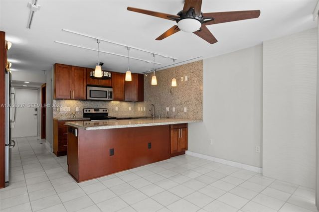 1228 W Ave 604 604, Miami Beach, FL 33139