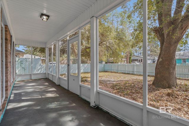 600 E 23rd Avenue, Gulf Shores, AL 36542