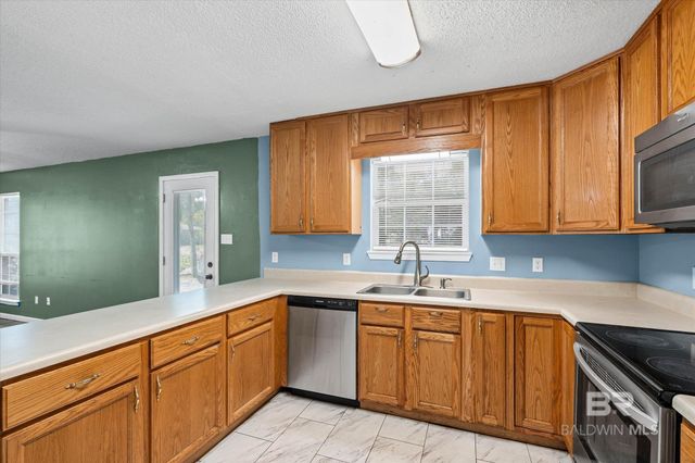 600 E 23rd Avenue, Gulf Shores, AL 36542