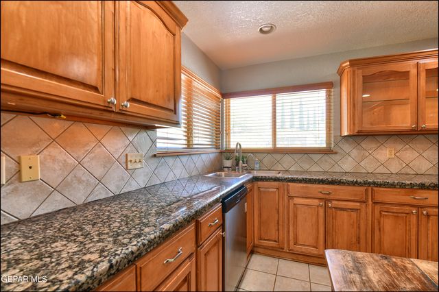 6840 Granero Drive, El Paso, TX 79912