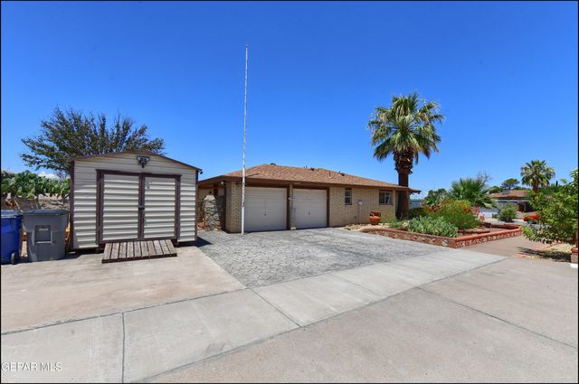 6840 Granero Drive, El Paso, TX 79912