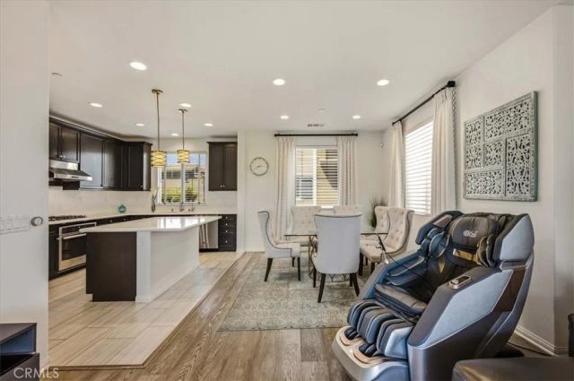 786 Plum 108, Pomona, CA 91767