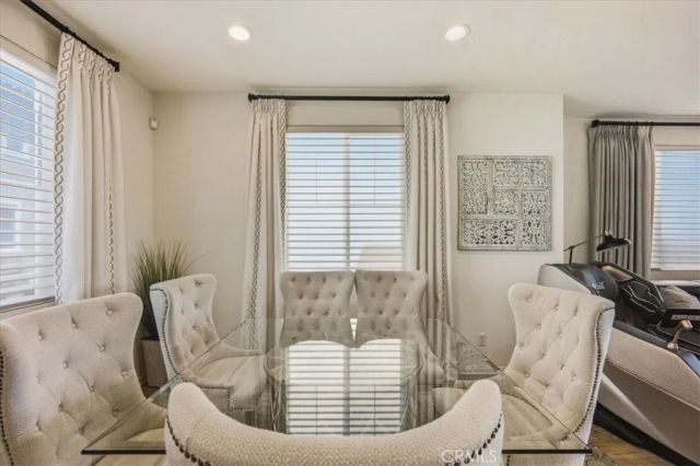 786 Plum 108, Pomona, CA 91767