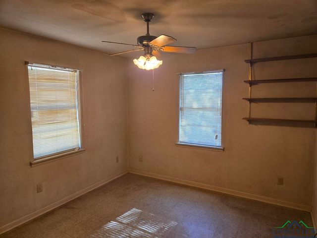 2935 Monroe, Longview, TX 75602