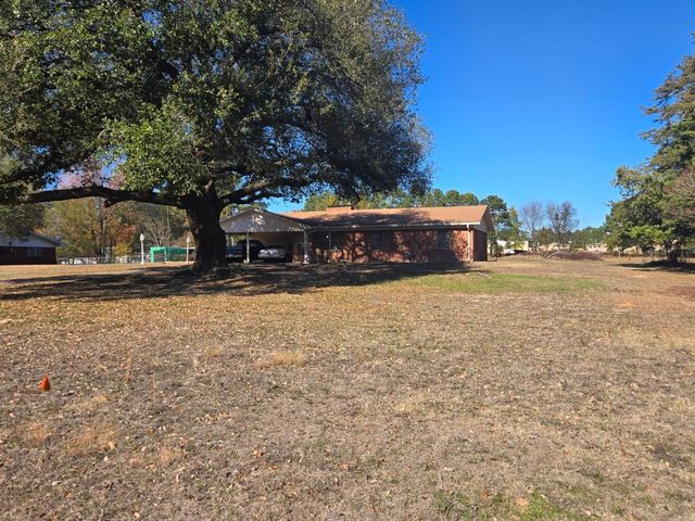 2935 Monroe, Longview, TX 75602