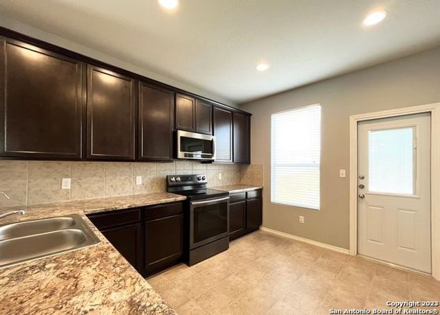 11331 Pink Star, San Antonio, TX 78245