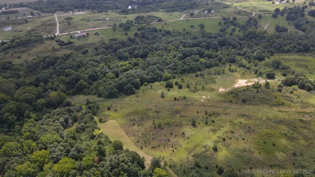 1293 Timberwood Street, Bristow, OK 74010