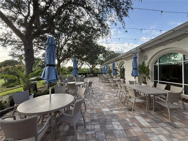 2740 Cypress Trace CIR 2723, Naples, FL 34119