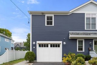 17 Vernon St 17, Newton, MA 02458