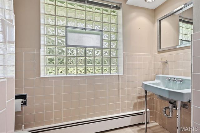 1329 Coburg Lands Drive, Bellefontaine Nghbrs, MO 63137
