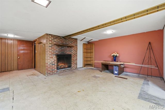 1329 Coburg Lands Drive, Bellefontaine Nghbrs, MO 63137