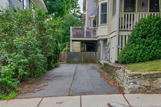 33 Sedgwick Street 33, Boston, MA 02130