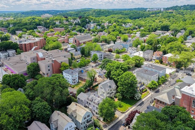 33 Sedgwick Street 33, Boston, MA 02130