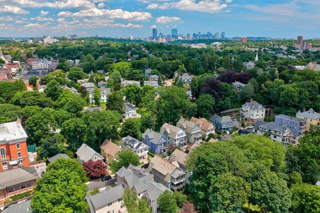 33 Sedgwick Street 33, Boston, MA 02130