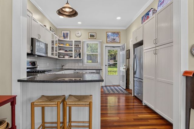 33 Sedgwick Street 33, Boston, MA 02130