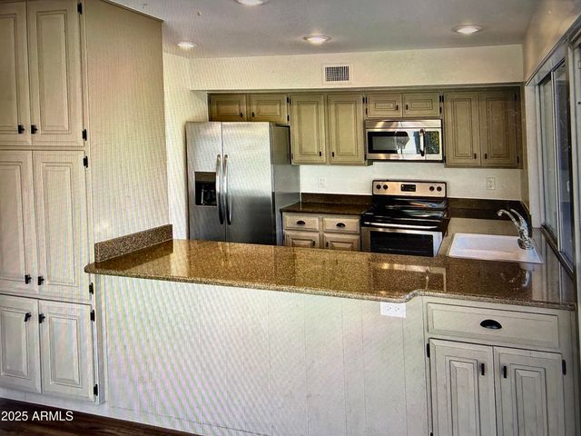 912 E ACACIA Circle, Litchfield Park, AZ 85340